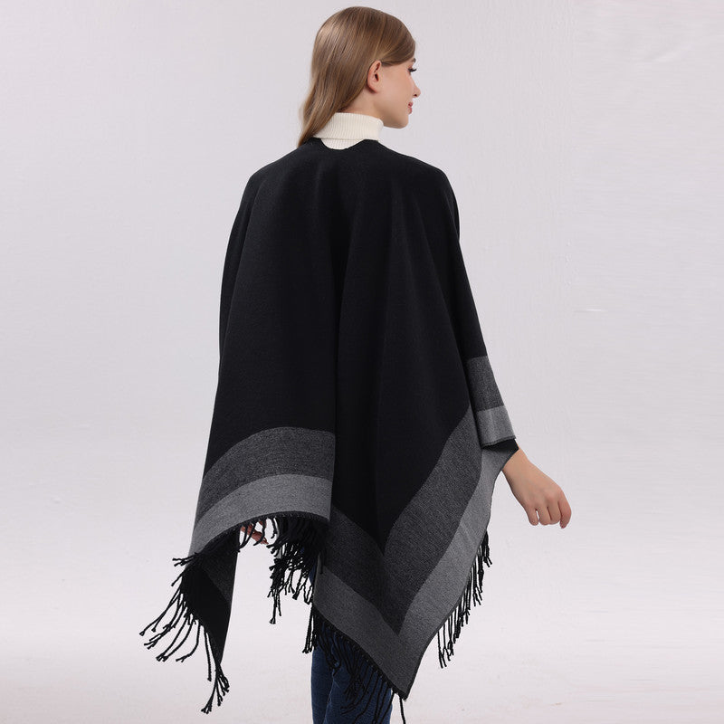 Khaki elegant women's tassel cape shawl scarf, multi-functional all-in-one warm and comfortable winter shawl scarf, convenient for home, travel, and office wear, stylish and beautiful with tassels.