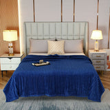 100*150cm Blue Solid Colour Flannel Throw Blanket - Thick Double-Sided Fleece with Ribbed Texture - Soft throw blanket& Lightweight for Sofa, Bed, Office Nap, Air-Conditioned Rooms - Durable, Machine Washable, Non-Shedding