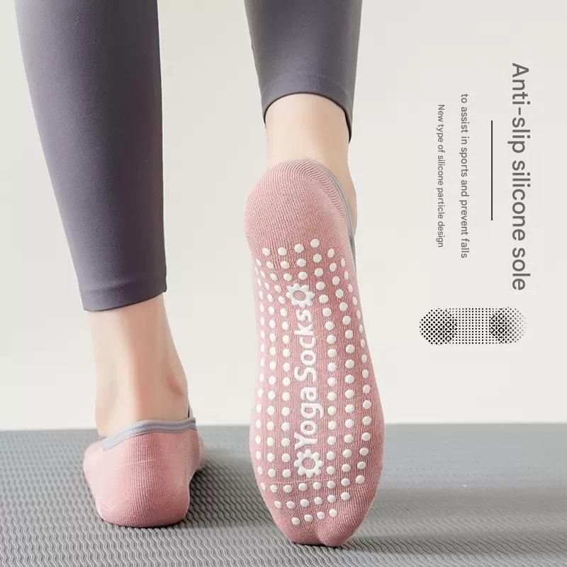 3-Pack Wine red Anti-Slip Yoga Socks - Grippy Pilates Dance Fitness Socks with Silicone Grip for Women