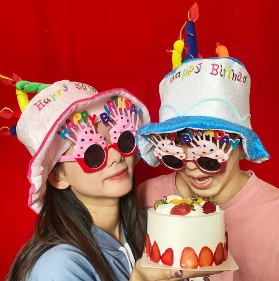 2-piece Pink Plush Birthday Cake Hat Set - Novelty Party Accessory with Matching Glasses, Fun Photo Prop for Adults and Kids