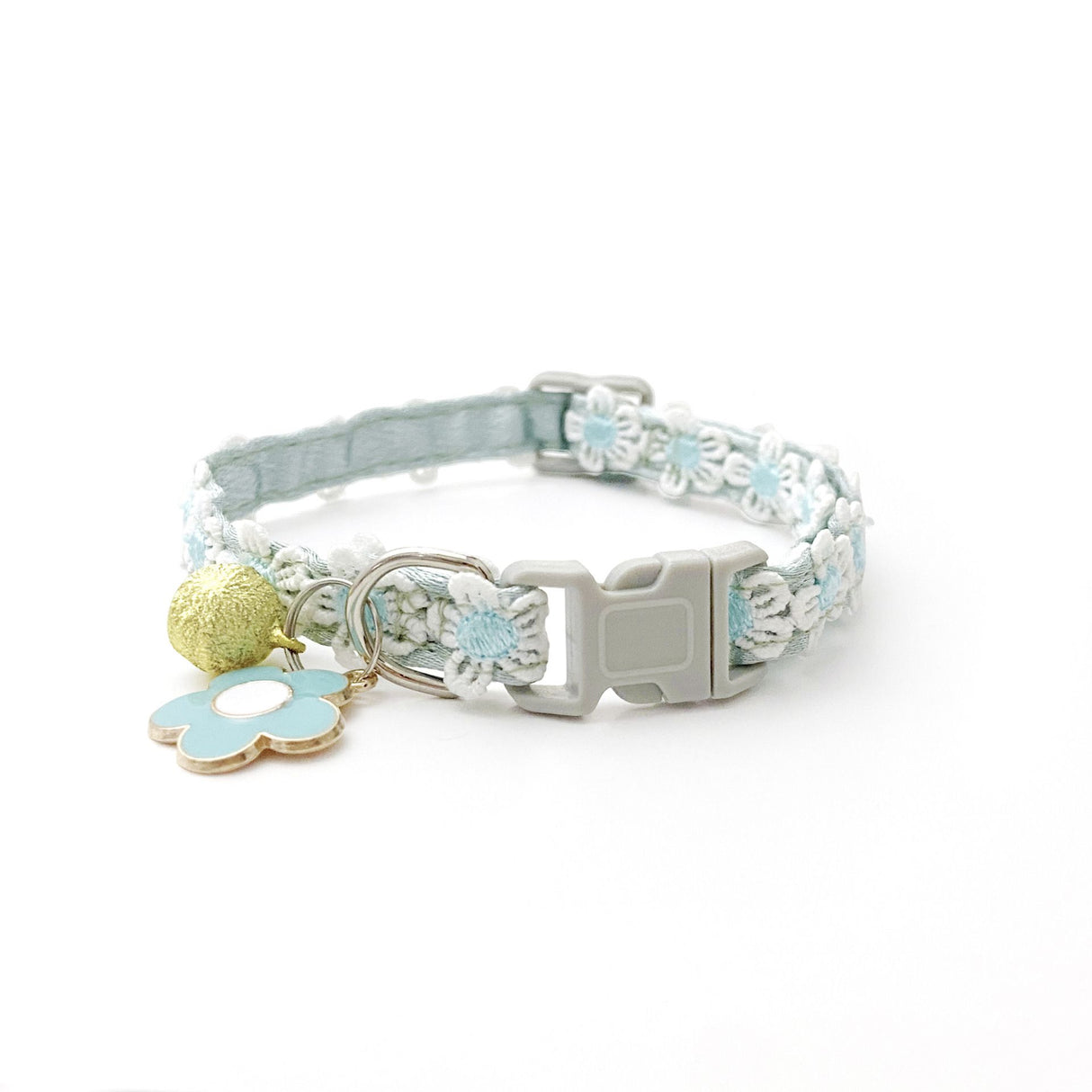 Floral Lace Pet Collar with Bell and Charm (Blue flower design)- Adjustable Polyester Cat Collar for Small Dogs and Cats, Colourful Embroidered Neck Collar, Cute Puppy Kitten Accessory, 18-30cm
