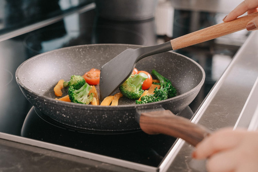 Clevinger 8 Piece Non-Stick Cookware Set, image 2