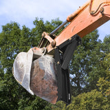 VEVOR Backhoe Excavator Thumb Attachments, 91.44 cm  Adjustable Extreme Weld On Backhoe Thumb Hoe Clamp 1.27 cm Inch Teeth Thick Steel Plate 16MM Assembly Bolt-On Design - Close-Up Angle