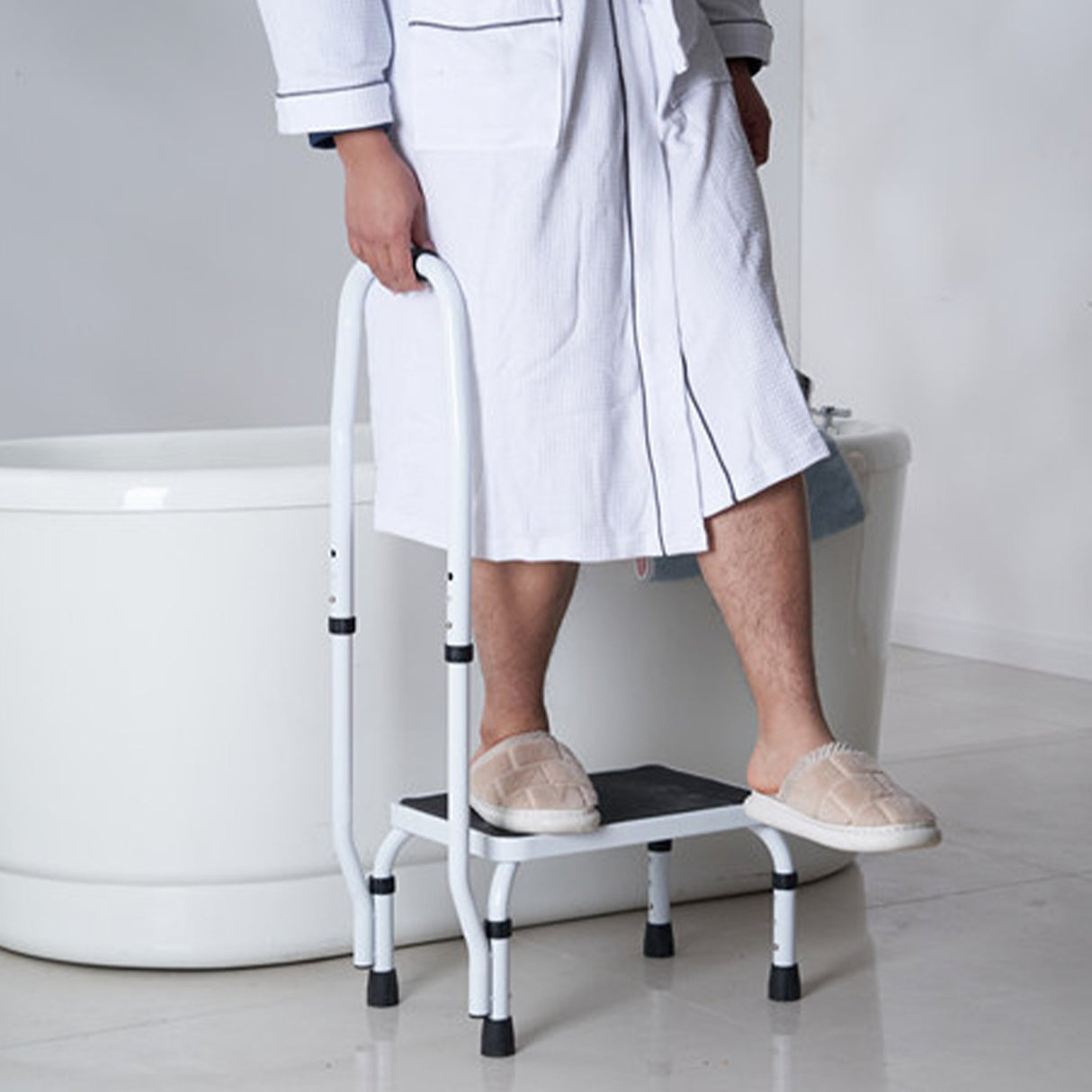 VEVOR Step Stool 1-Step 150KG Capacity, 3 Adjustable Height with Handle Steel Step Ladder, Portable Toddler Step Stools for Adults, Non-Slip Sturdy