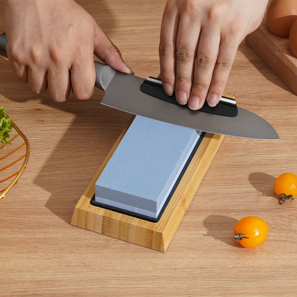 VEVOR Whetstone Knife Sharpening Kit, 2 Dual-Sided Grit Whetstones 400/1000 3000/8000, 10PCS Knife Sharpener Kit with 3 Non-Slip Bases, Angle & Honing