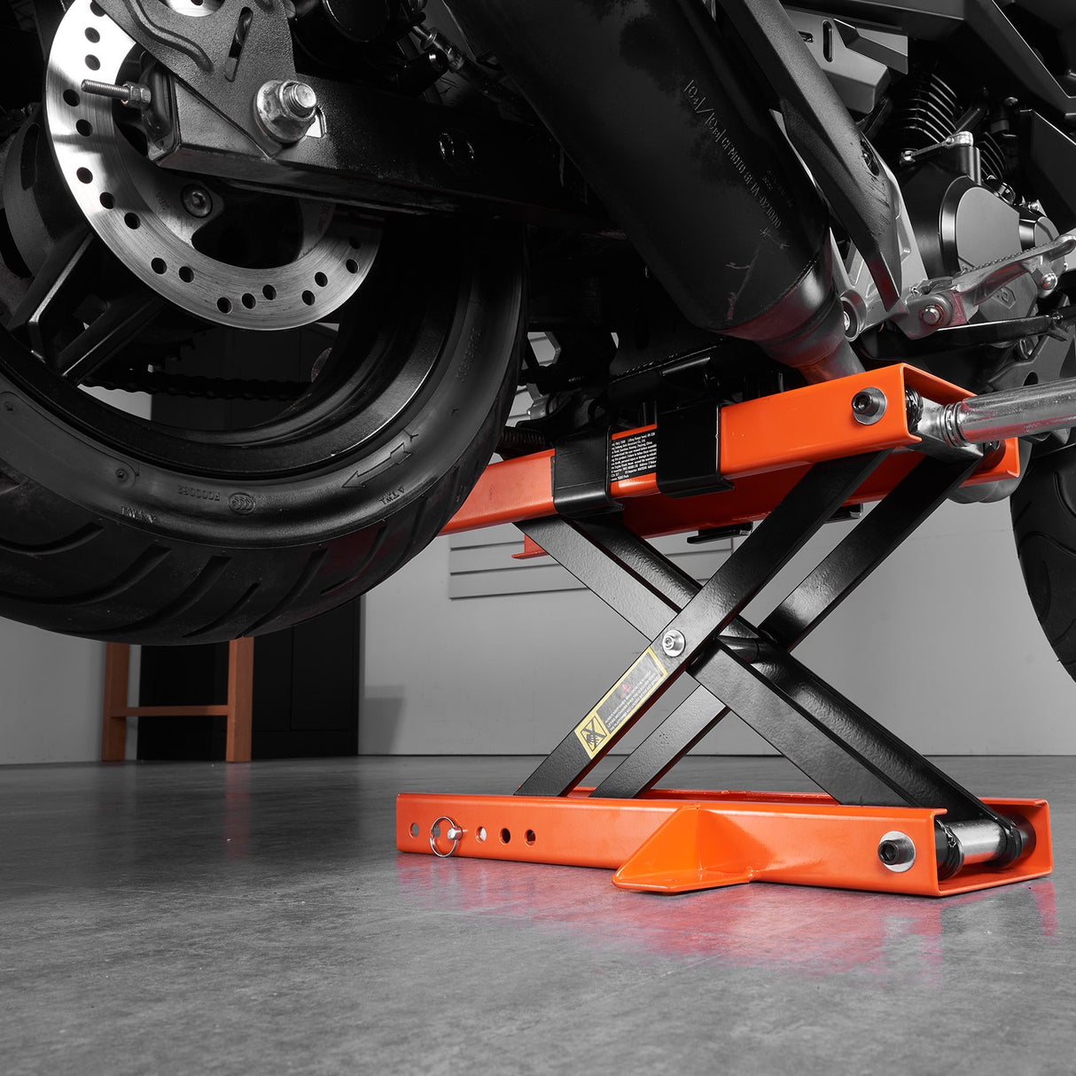 VEVOR Motorcycle Lift Scissor Jack Stand 1100 Lb with Saddle ATV Lift Dirt Bike