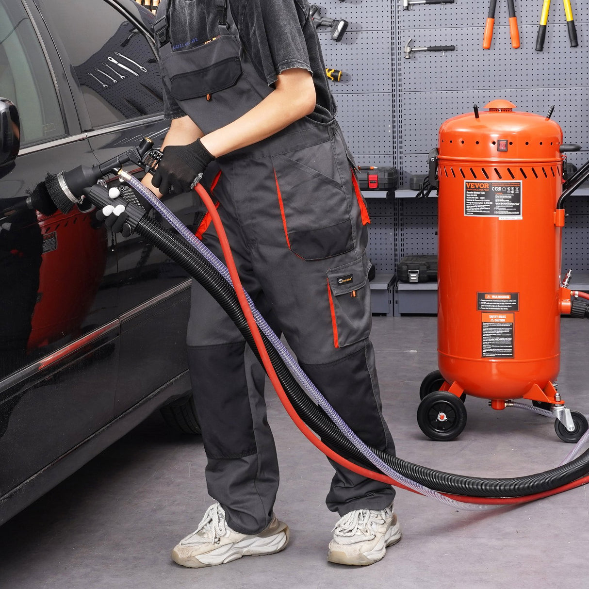 VEVOR 28 Gallon Vacuum Sand Blaster, Dustless Sandblaster with Built-in 1200W Vacuum System for Dust Control and Abrasive Recycle, 60-110 PSI Heavy