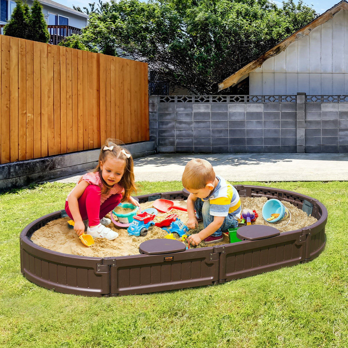 VEVOR Sandbox with Cover, 72 x 41.5 x 9.1 in Oval Sand Box, HDPE Sand Pit with 4 Corner Seating and Bottom Liner, Kids Sandbox for Outdoor Backyard, Beach, Park, Gift for Boys Girls Ages 3-12, Brown