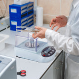 VEVOR Analytical Balance Lab Scale 500g x 0.001g 13 Units with Windshield LCD - Low Angle