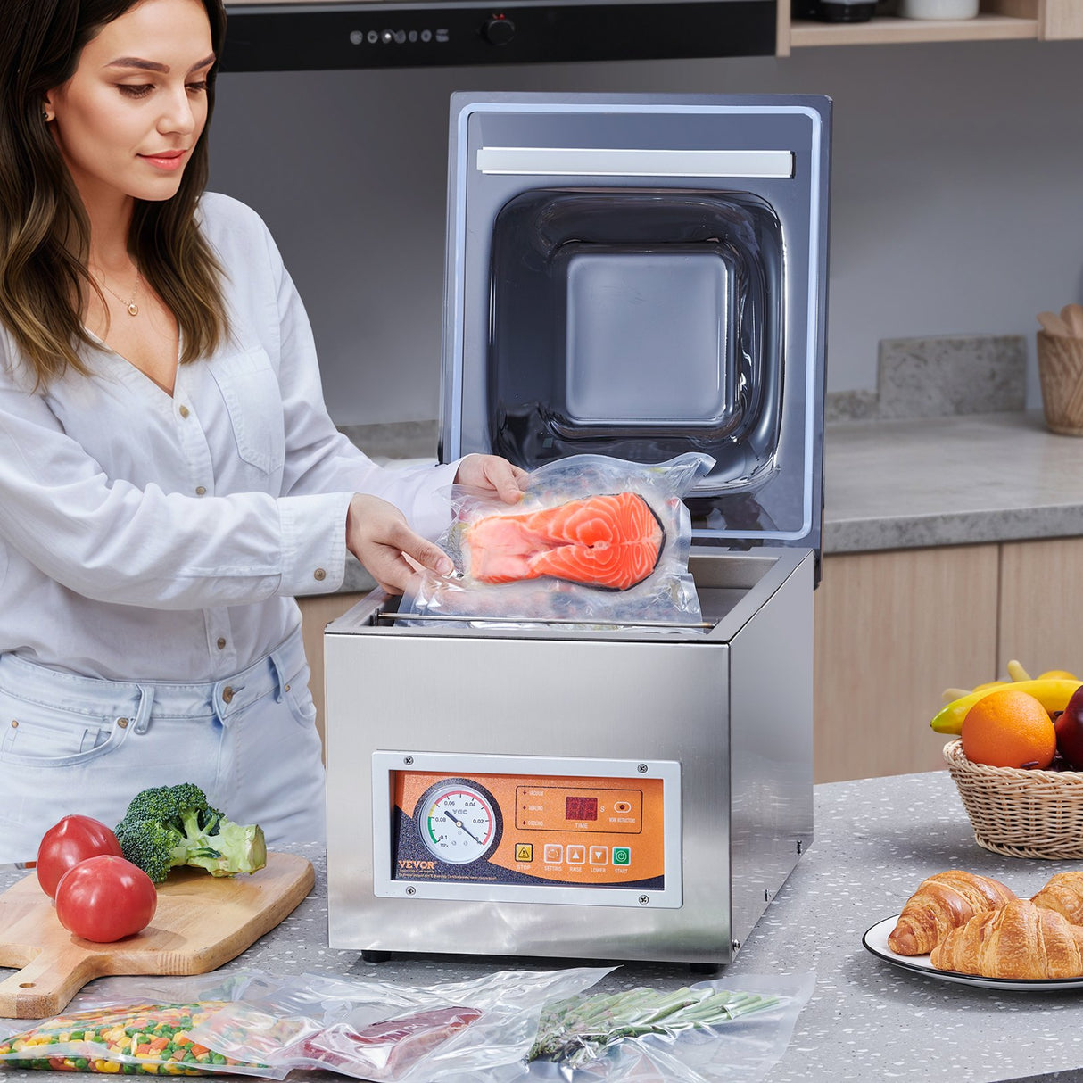 VEVOR Chamber Vacuum Sealer, 260W Sealing Power, Vacuum Packing Machine for Wet Foods, Meats, Marinades and More, Compact Size with 260 mm Sealing Length, Applied in Home Kitchen and Commercial Use