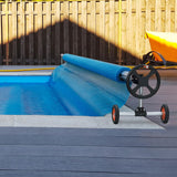 VEVOR Pool Cover Reel, Aluminum Solar Cover Reel 22 ft, Inground Swimming Pool Cover Reel Set with Rubber Wheels and Sandbags, Fits for 5-22 ft Width