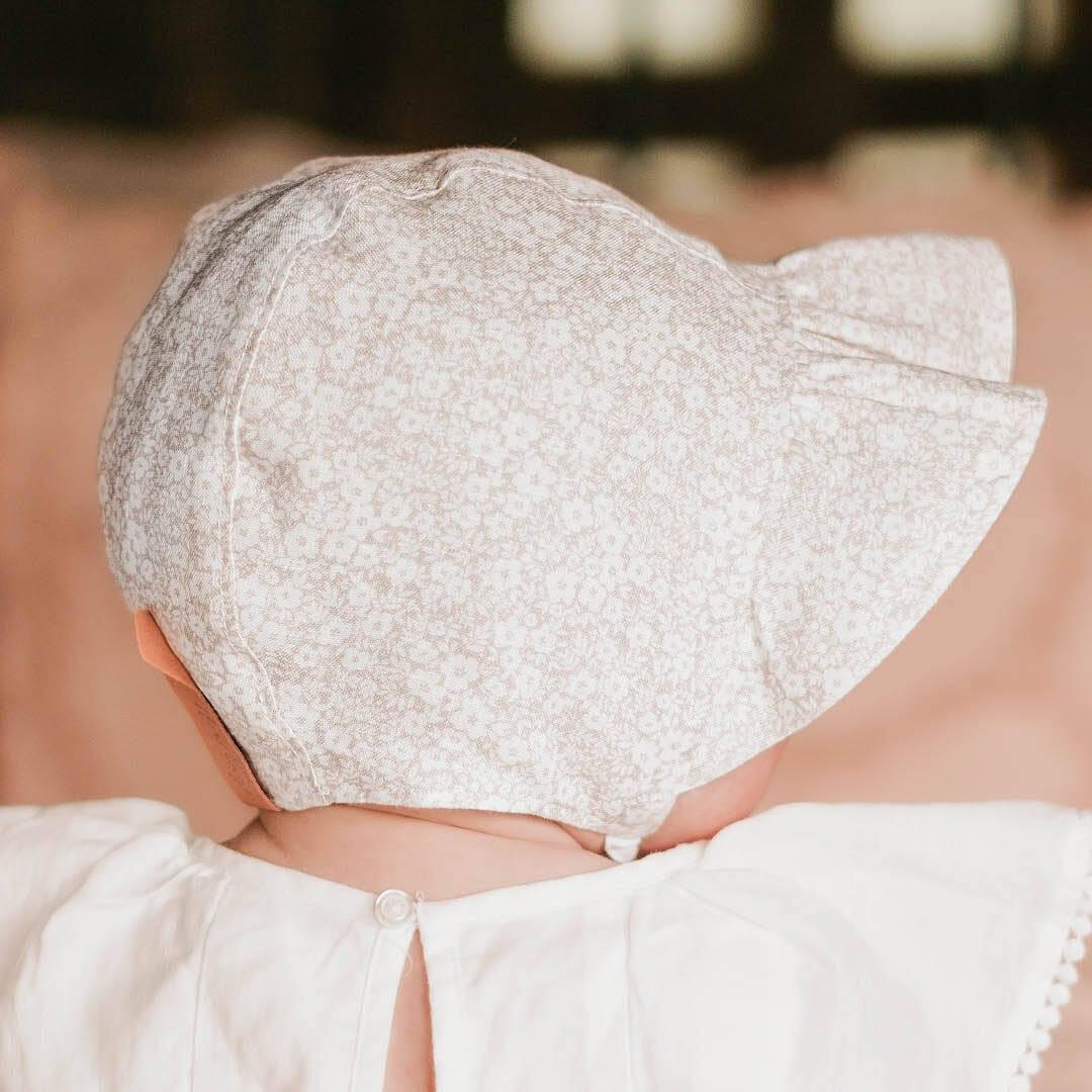 Bedhead Heritage Reversible Ruffle Bonnet Hat-Willow/Blanc M-2006733476937732103