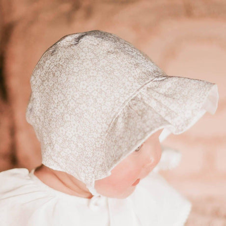 Bedhead Heritage Reversible Ruffle Bonnet Hat-Willow/Blanc M-2006733476937732104