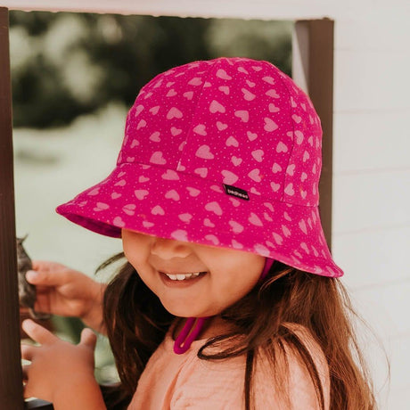 Bedhead Toddler Bucket Hat - Hearts L-1954803163282411521