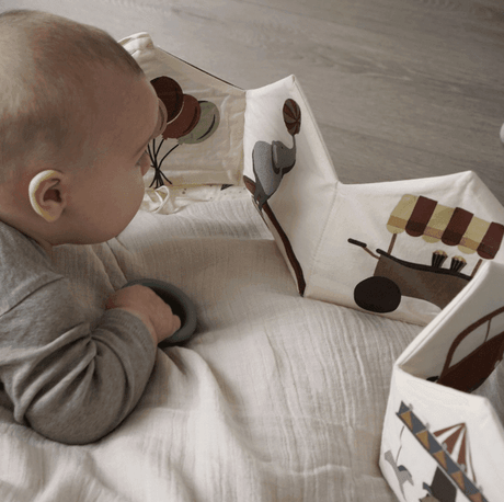Nuuroo Kit Organic Fabric Book Creme Circus-1954803052594728963