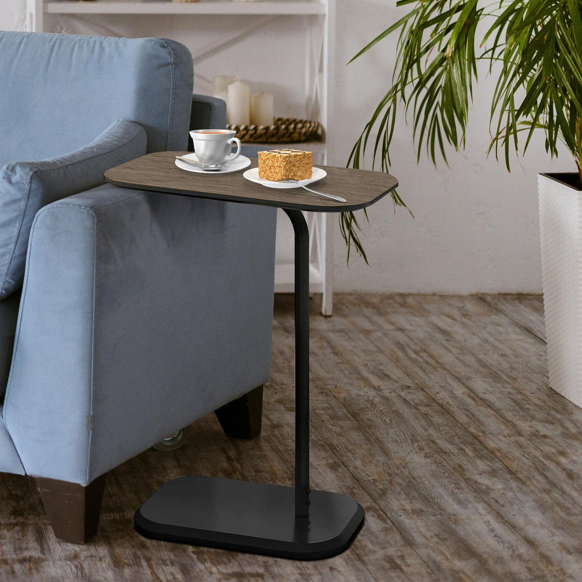 Sarantino Beveled Edge C-Shaped Side Table - Oak