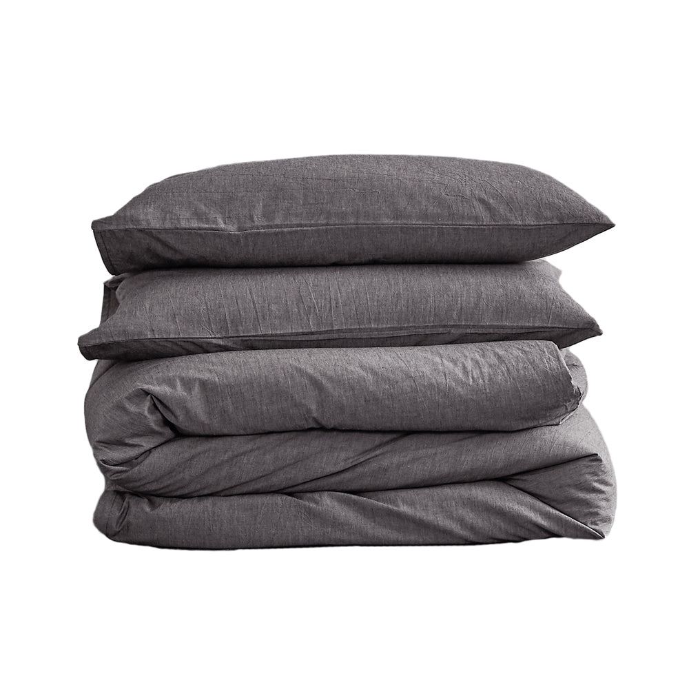 Plush Cotton Quilt Set in Black for Queen Beds