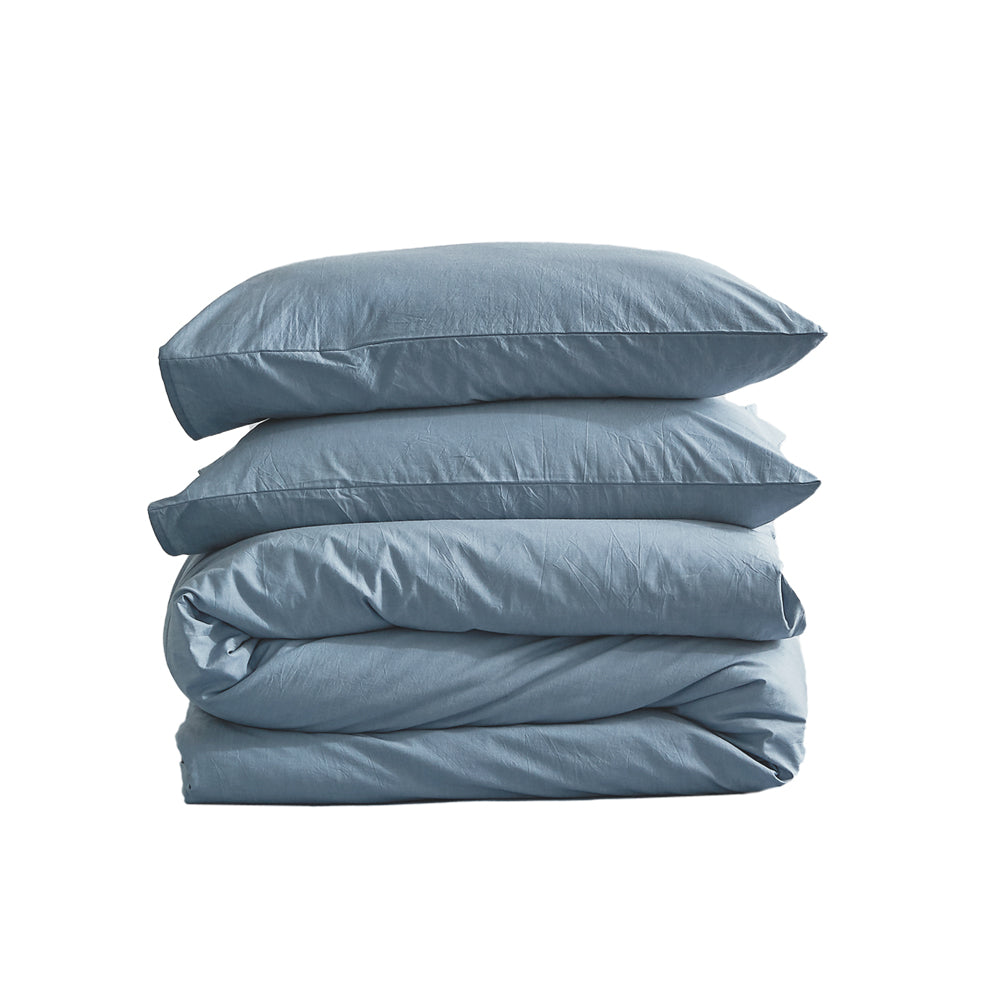 Serene Blue Plush Cotton Quilt Set for Queen Size Beds