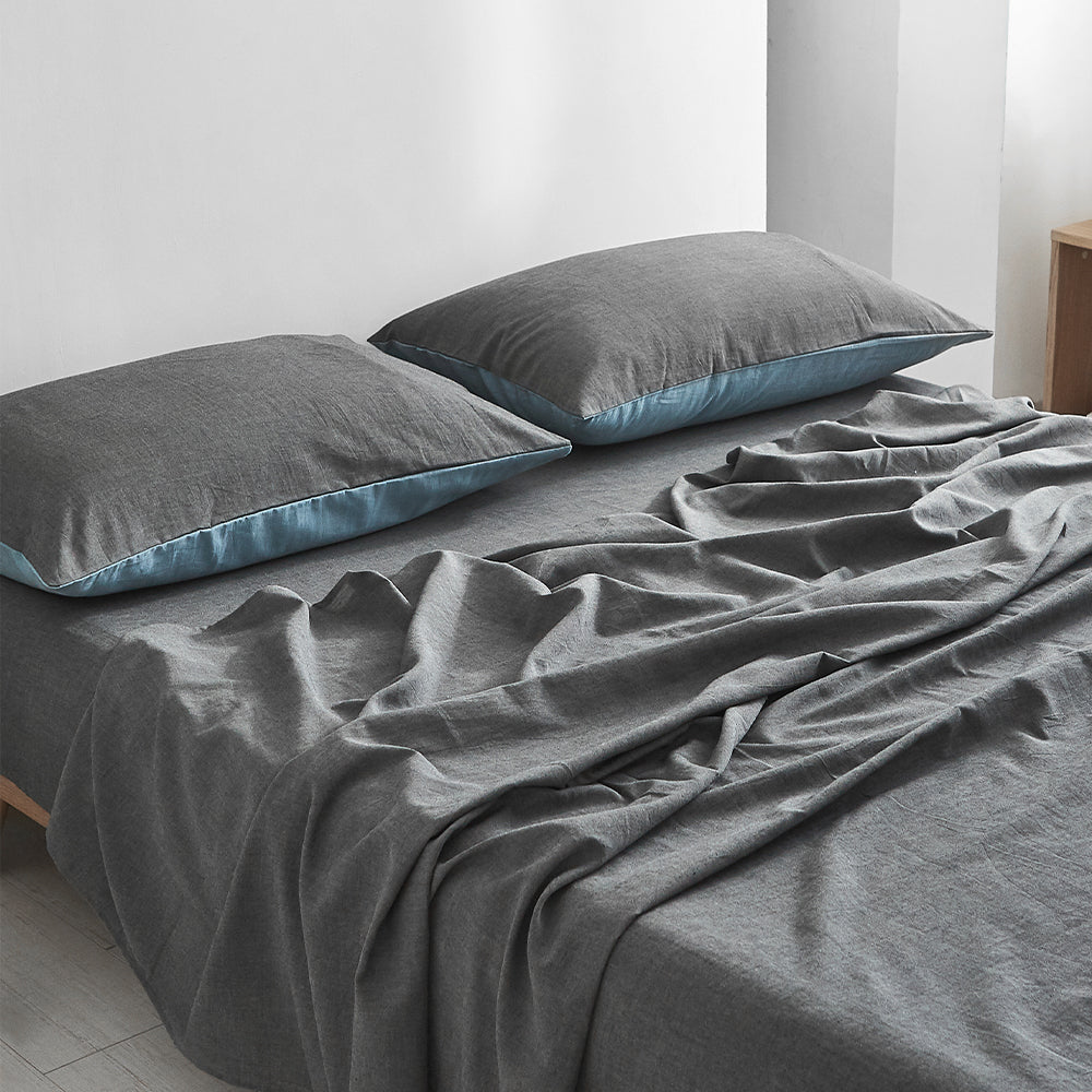 Elegant Two-Color Queen Cotton Sheet Set - Deep Blue & Grey