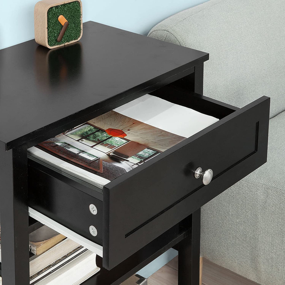 Sleek Black Nightstand with 1 Drawer and Dual Shelving